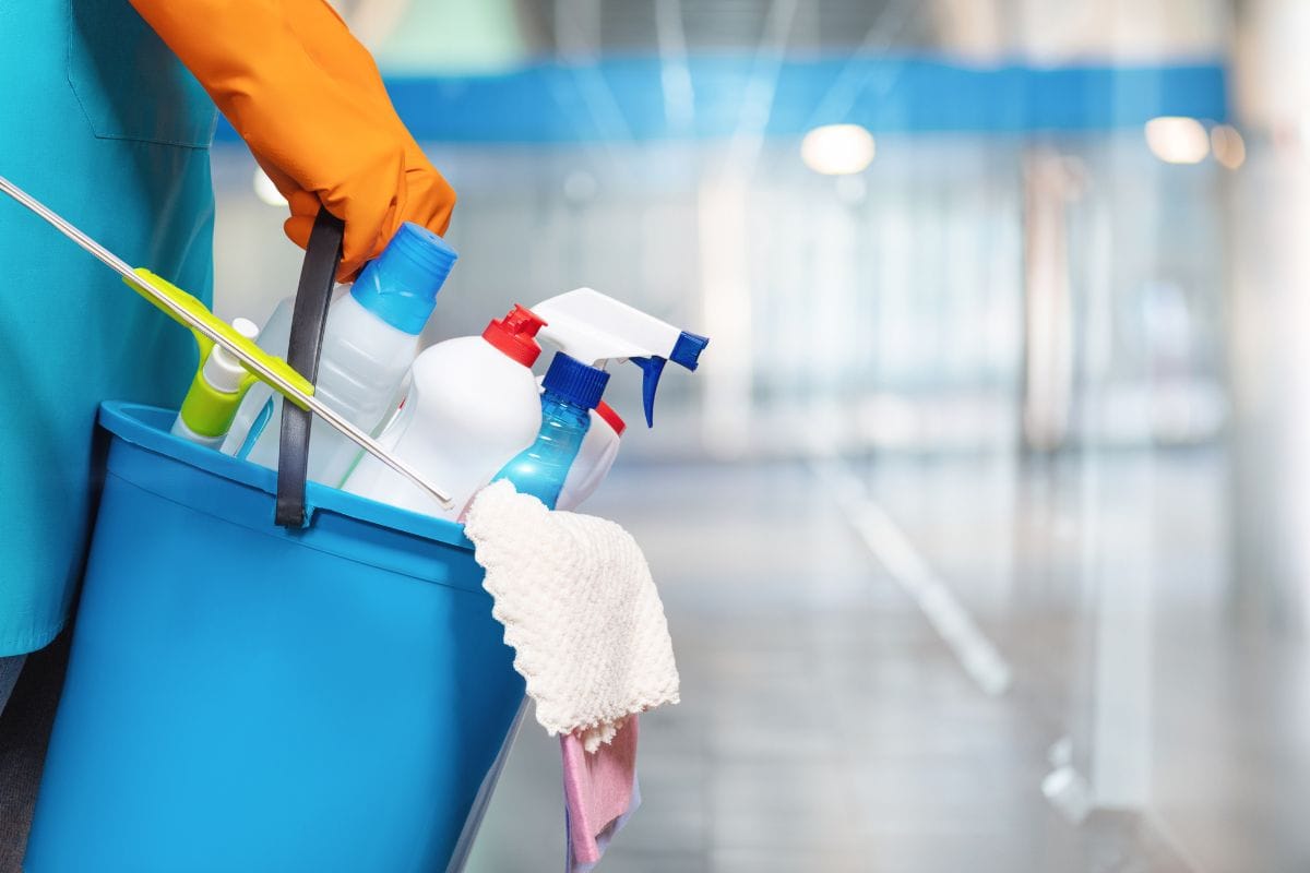 How to Keep Podcast Studios Spotless with Deep Cleaning Birmingham